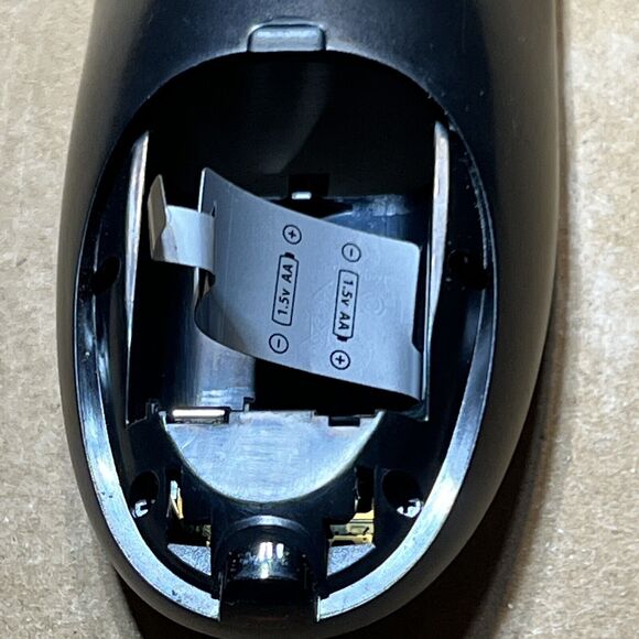 Logitech Harmony 650 infrared Universal Remote Control Movie, Music, Tv Pics Vid - Picture 9 of 14